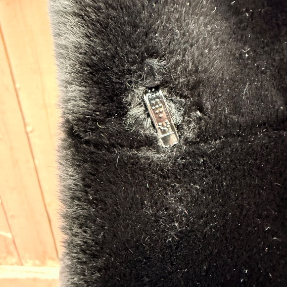 Stunning Luxe Vintage Black Faux Fur Swing Coat - Picture 11 of 16